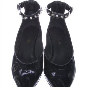 Saint Laurent patent leather pumps